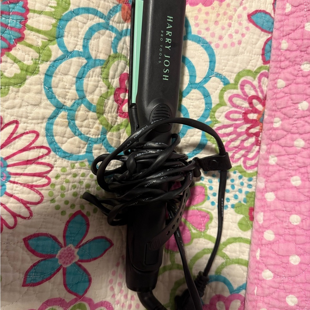 Harry Josh Pro Tools Mint Green Hair Straightener